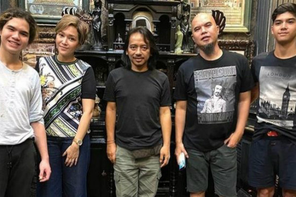 Ahmad Dhani & Maia Estianty Kembali Bertemu, Kali Ini di Studio Musik. Ngapain?