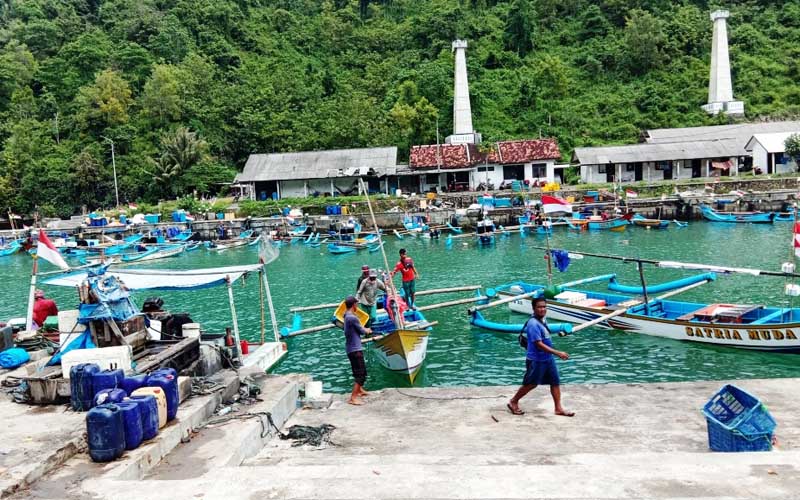 Puluhan Nelayan Asal Pekalongan Dikarantina di Laut Selatan Gunungkidul