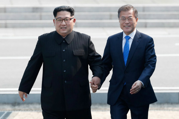 Sempat Dikabarkan Meninggal Dunia, Kim Jong Un Tampil Pertama Kali
