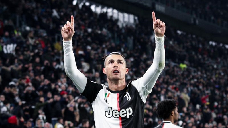 Jet Kena Larangan Terbang, Ronaldo Terjebak di Madeira