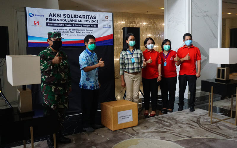 Swiss-Belboutique Yogyakarta Salurkan 2.500 Masker dan Sarung Tangan Medis