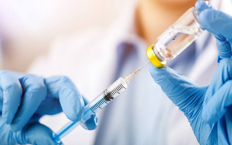Uji Coba Vaksin Virus Corona Oxford Tak Memuaskan