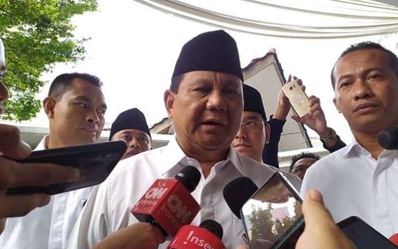 Lebaran, Prabowo Beri Penghormatan untuk Tenaga Medis