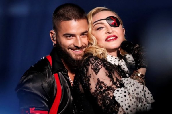 Madonna Ikut Unjuk Rasa Kematian Floyd Meski Cedera Lutut