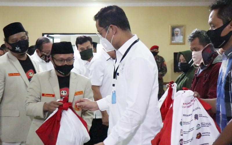 Kemensos Amanahkan Penyaluran 1.000 Paket Bantuan untuk Pemuda Muhammadiyah