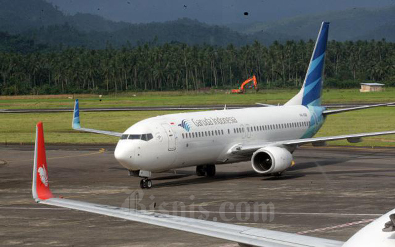 Pesawat Garuda (GIAA) Pecah Ban di Bandara Banjarmasin, Begini Kronologinya