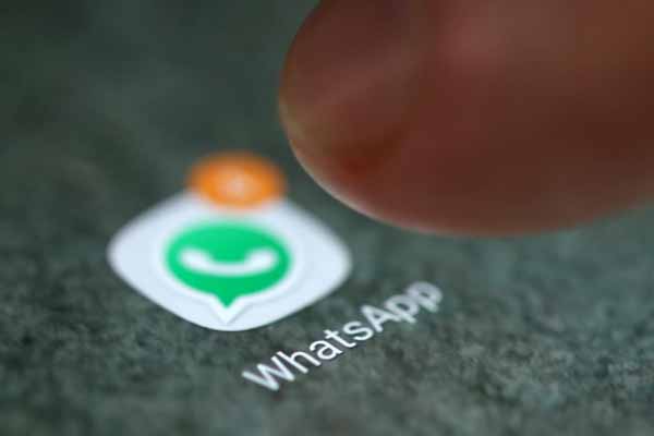 Whatsapp Kembangkan Gelembung Pesan Berwarna