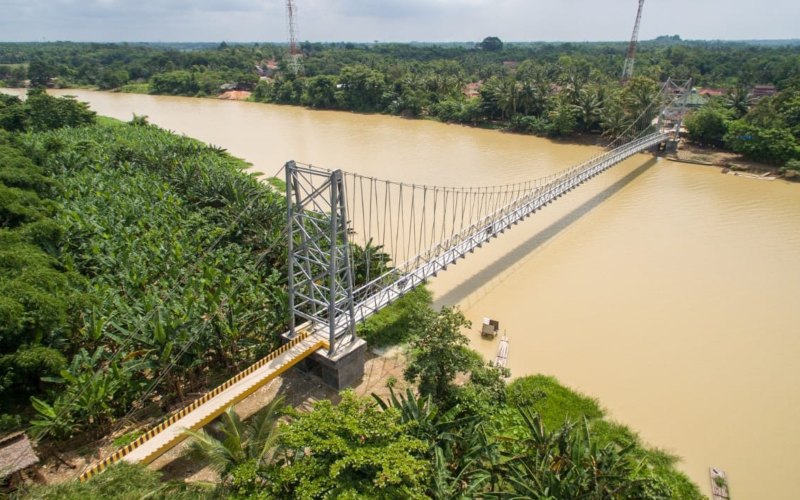 Kementerian PUPR Bangun 38 Jembatan Gantung Telan Ratusan Miliar