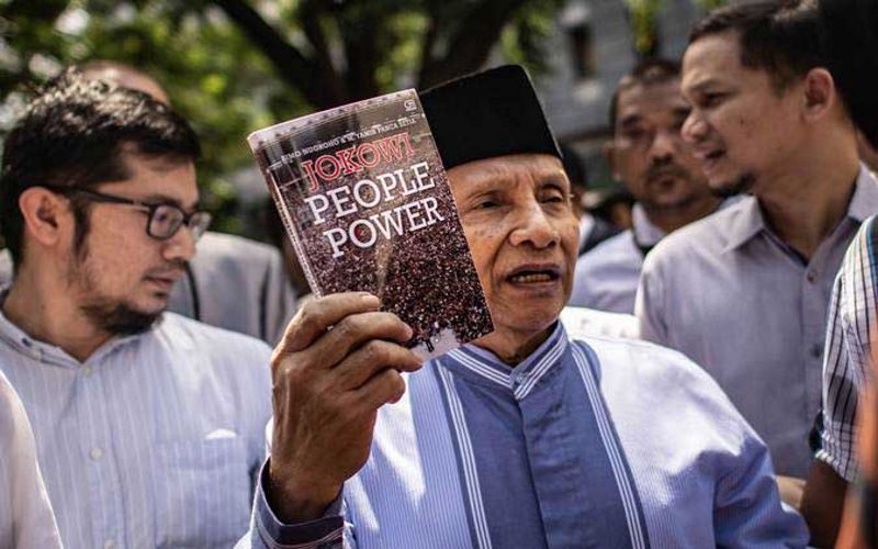 Amien Rais Minta Jokowi Berkaca pada Nasib Soeharto: Ditinggal Menterinya Jadi Keropos