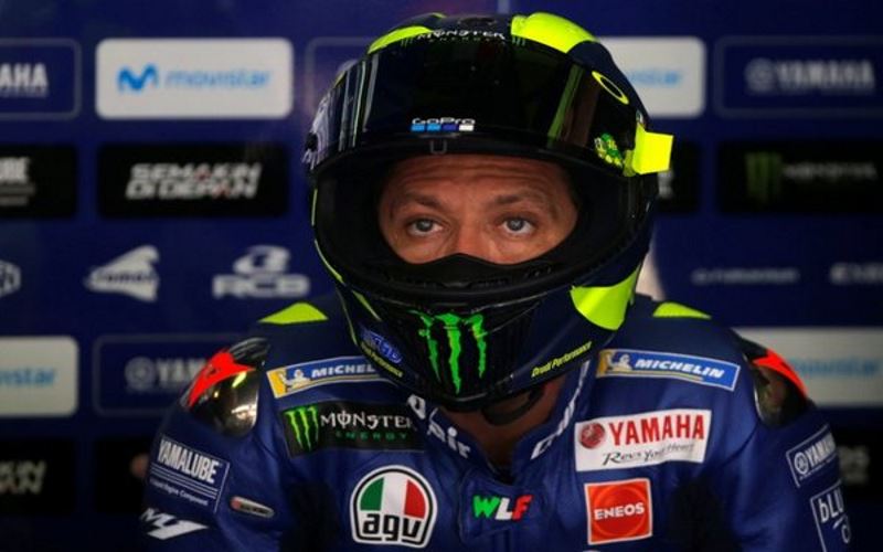 MotoGP Andalusia: Rossi Finis Ketiga Setelah Ditikung Rekannya di 2 Lap Terakhir