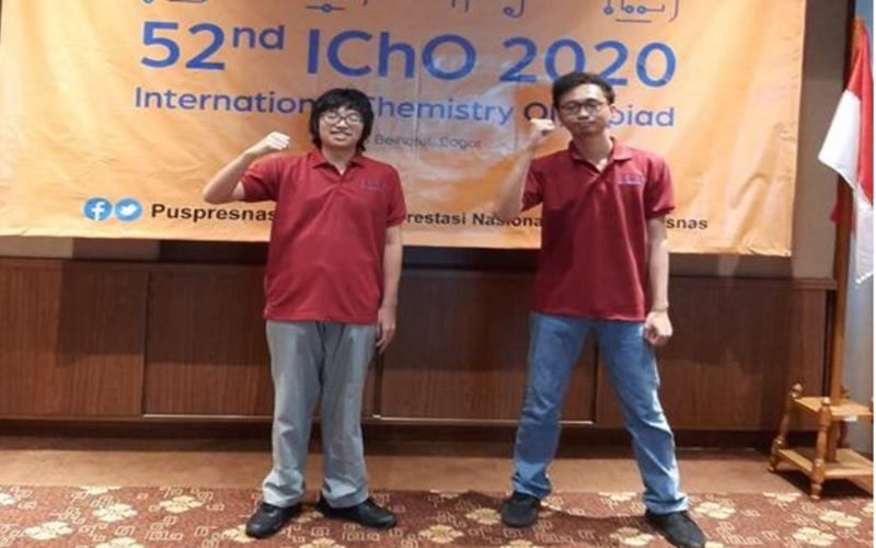 Wakili Indonesia, 4 Pelajar Berkompetisi di Olimpiade Kimia Internasional secara Daring