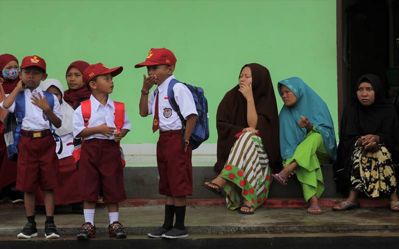 Jokowi Arahkan Seluruh Sekolah di Zona Kuning Kembali Dibuka