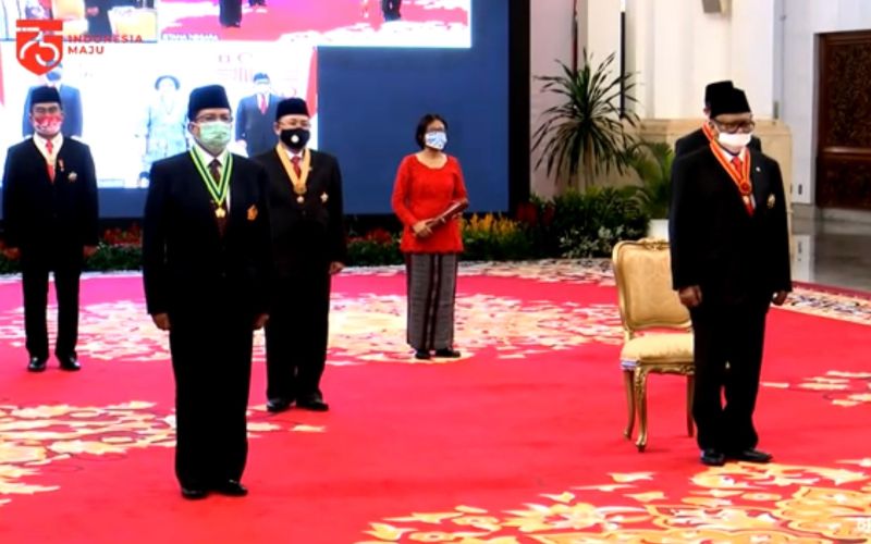 Daftar 53 Tokoh yang Menerima Anugrah Tanda Jasa dan Kehormatan dari Jokowi