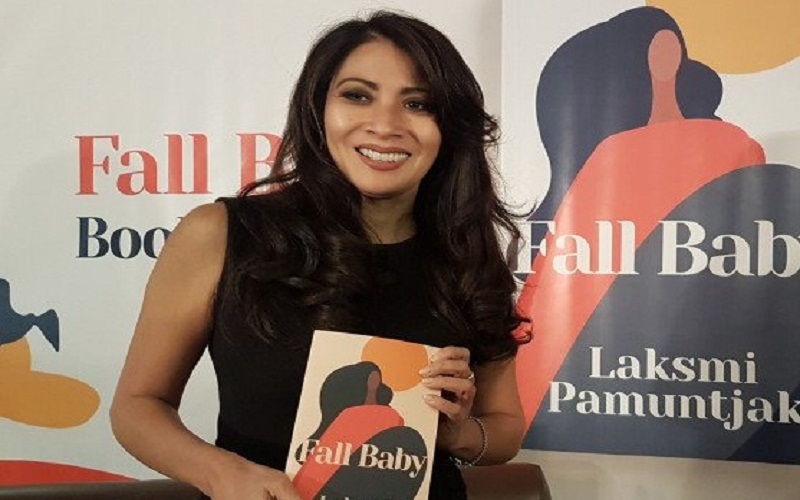 Fall Baby Laksmi Pamuntjak Raih Singapore Book Awards 2020