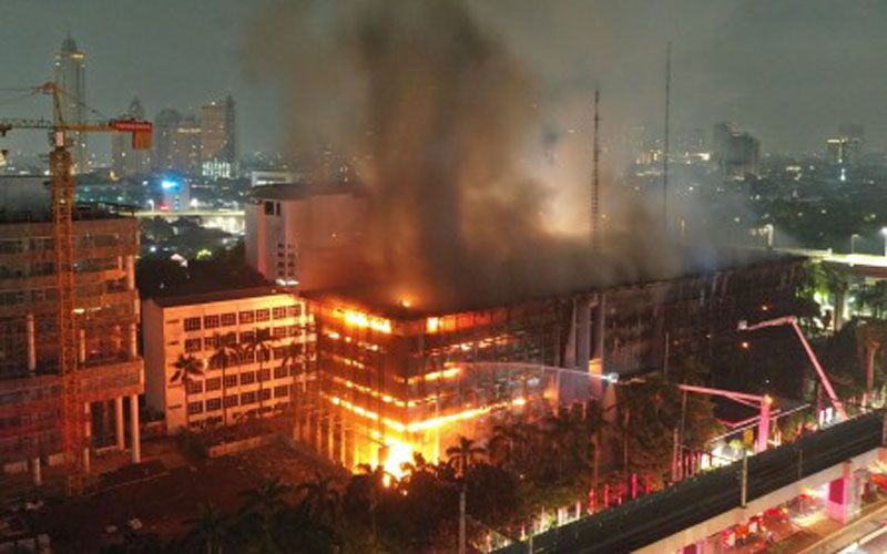 Polisi Amankan CCTV Detik-detik Kebakaran Gedung Kejaksaan Agung