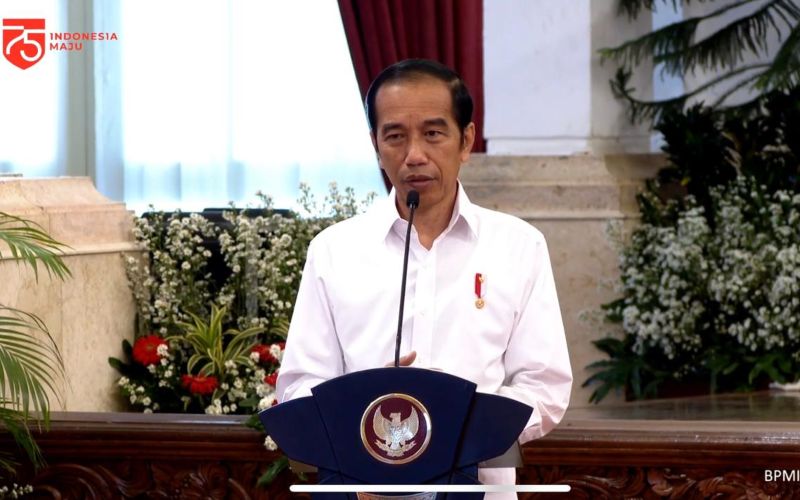 Jokowi Luncurkan Subsidi Gaji, Minta Bulan Depan Selesai untuk 15,7 Juta Pekerja