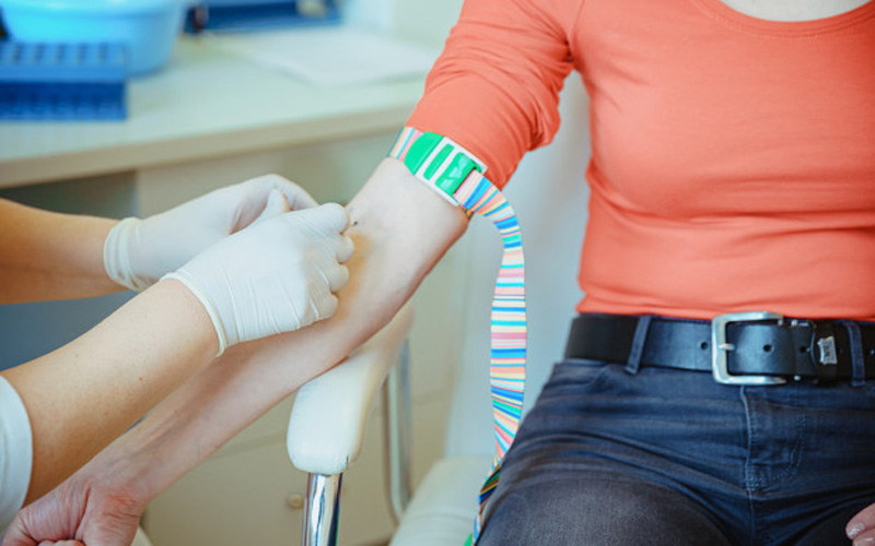 Rutin Donor Darah Bisa Turunkan Berat Badan. Mitos atau Fakta?