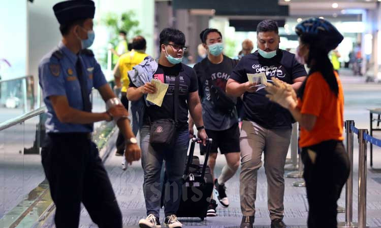 Jakarta Terapkan PSBB, Penumpang Pesawat di Bandara Soetta dan Halim Harus Perhatikan 5 Hal Ini