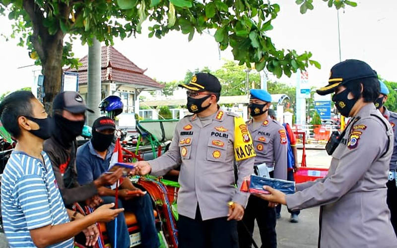Polisi Susuri Jalan Malioboro Imbau Warga Patuhi Protokol Kesehatan