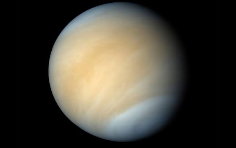 Studi: Kehidupan di Venus Terangkut Melalui Asteroid dari Bumi