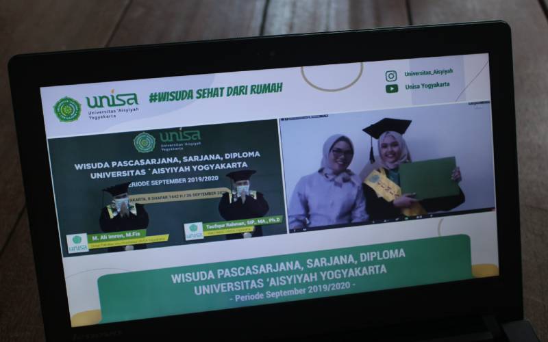 UNISA Yogyakarta Luluskan 480 Wisudawan Secara Daring