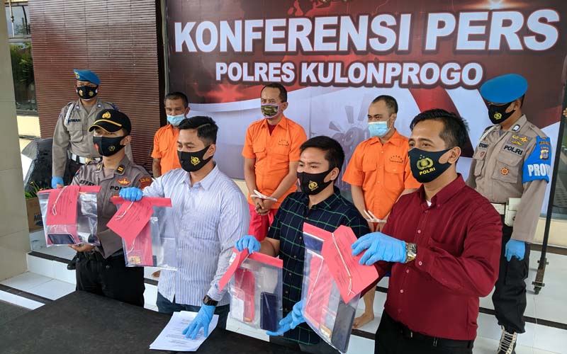 Hendak Edarkan Sabu di Kulonprogo, Dua Warga Jateng Dicokok Polisi