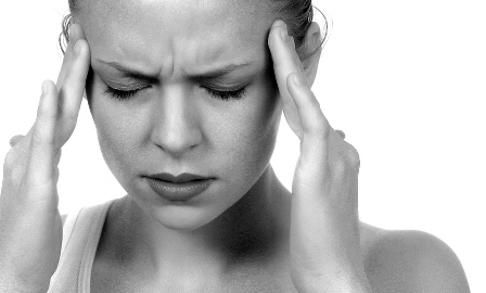 Penelitian: Sakit Kepala Berdenyut-denyut Jadi Gejala Infeksi Corona