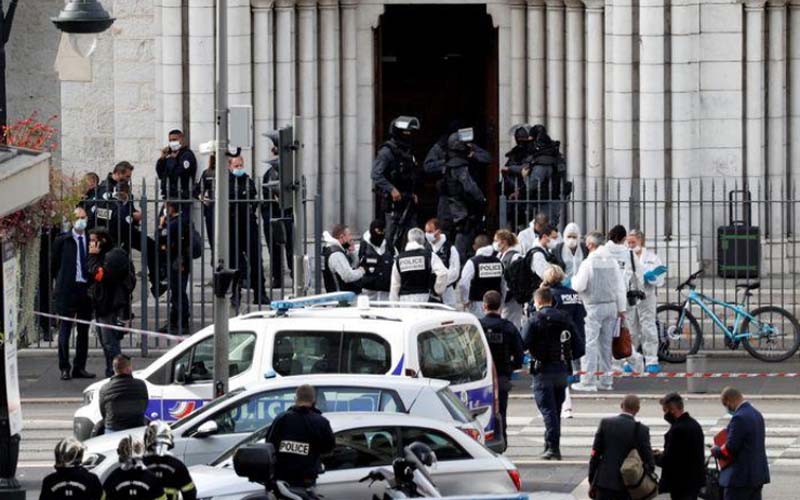 Gereja di Prancis Diserang, 3 Tewas Salah Satunya Perempuan dengan Kepala Terpenggal