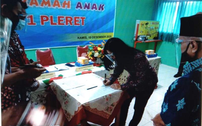 Kepala DP3AP2 DIY Hadiri Deklarasi Sekolah Ramah Anak di SMK 1 Pleret Bantul