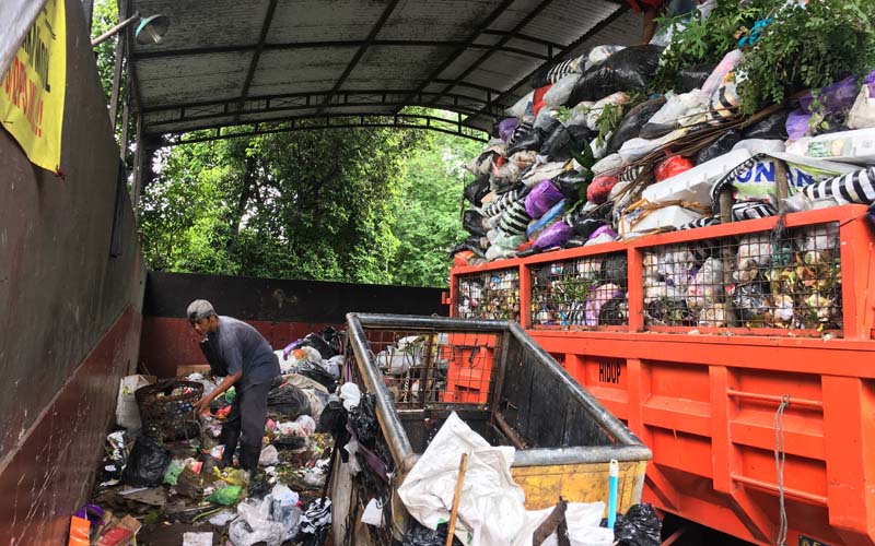TPST Piyungan Ditutup, Sampah Menumpuk di Depo
