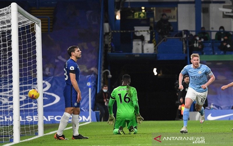 Manchester City Permalukan Chelsea di Stamford Bridge