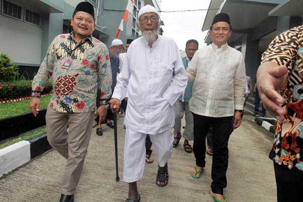 Sosok Abu Bakar Ba'asyir: Buruan Orde Baru, Dipenjara Zaman SBY, Bebas di Era Jokowi
