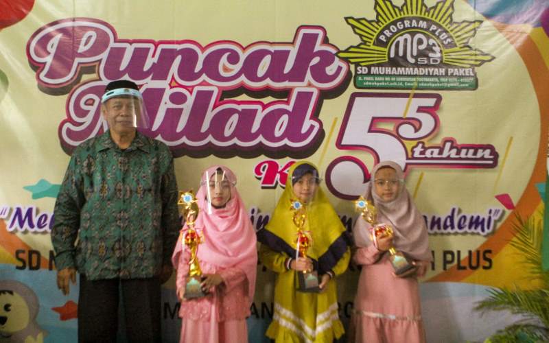 Wisuda pada Momentum Milad Ke-55 SD MP3 Yogyakarta