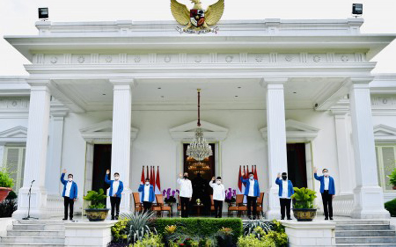 Heran Jokowi Pilih Menkes dari Jurusan Nuklir, Ribka PDIP: Covidnya Mau Dibom Semua?