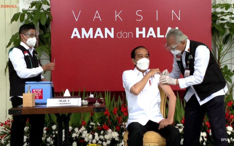Ini Daftar Penerima Vaksin Covid-19 Perdana Selain Jokowi