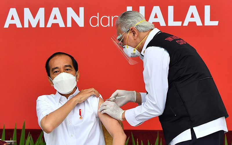 Jokowi Minta Vaksinasi Covid-19 Selesai Sebelum Akhir 2021