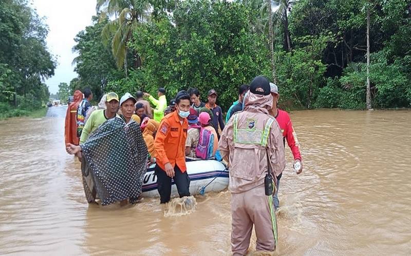 Banjir Kalsel: Terjadi di 10 Kabupaten/Kota, 15 Meninggal & 24.300 Rumah Terendam 