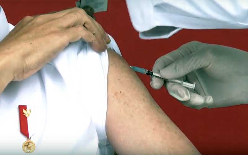 Penjelasan BPOM Soal Efek Samping Vaksin Sinovac