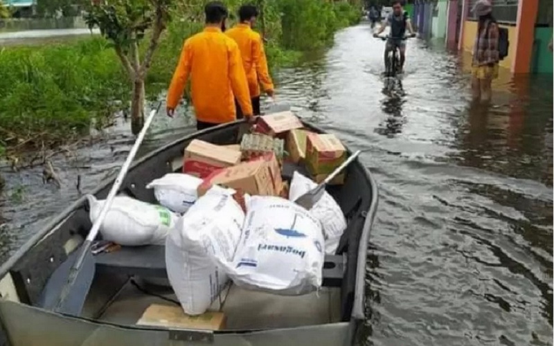 Sebanyak 100.000 Orang Mengungsi karena Banjir di Banjarmasin