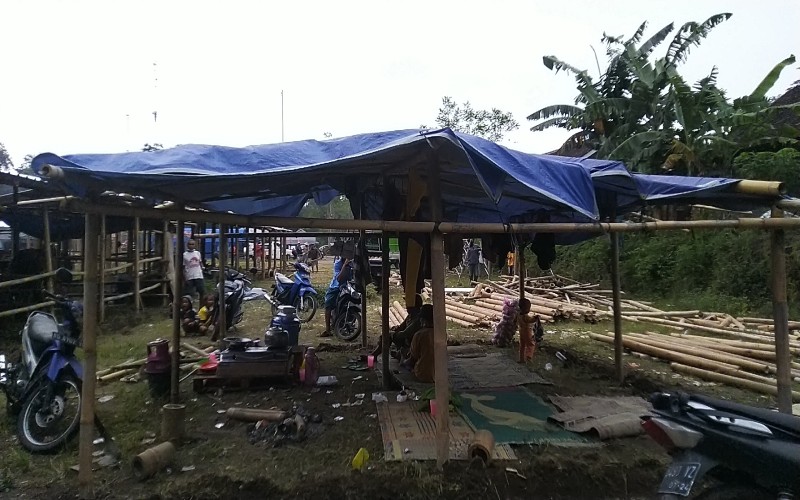 Pengungsi Merapi di Glagaharjo Dipulangkan 