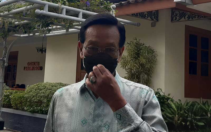 Sri Sultan Curhat ke Jokowi Belum Disuntik Vaksin Covid-19