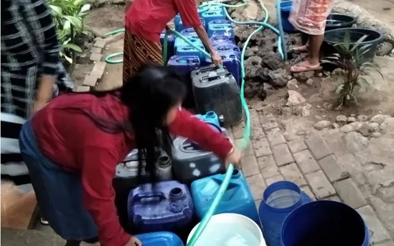 15% Rakyat Indonesia Belum Punya Akses Air Minum Layak