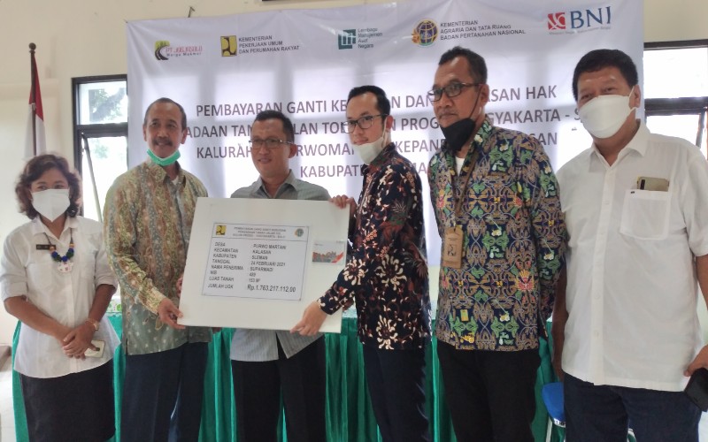 Kaya Mendadak, Warga Kalasan Jadi Miliarder Baru setelah Dana Lahan Tol Joglo Cair