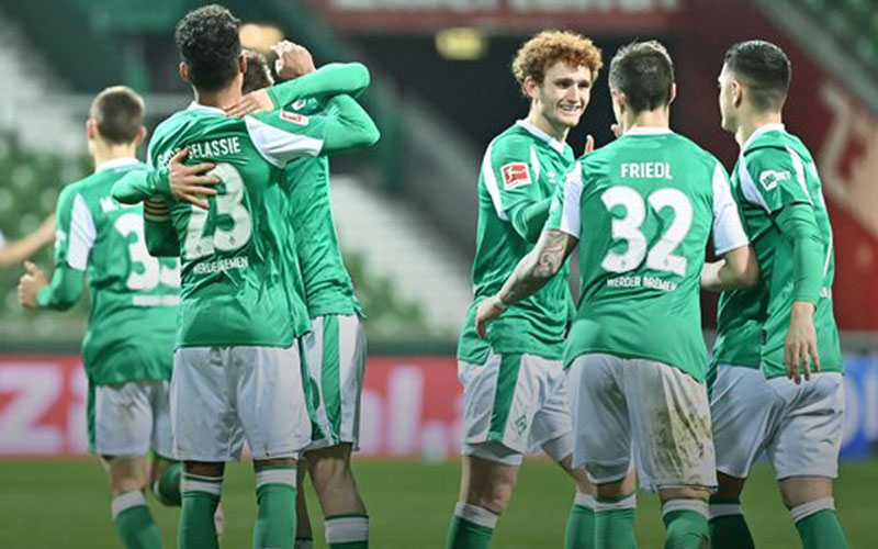 Bundesliga: Werder Bremen Hentikan 5 Kemenangan Beruntun Frankfurt