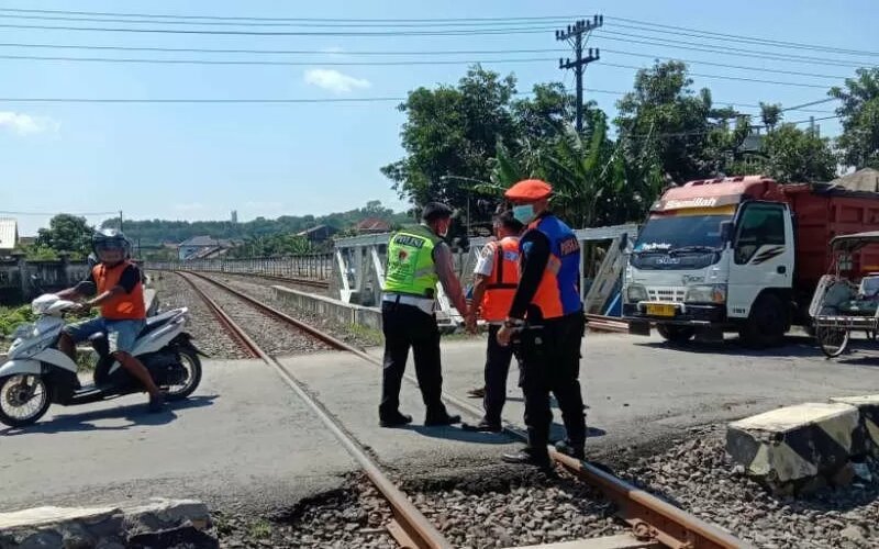 Anggota DPRD Tertabrak KA Joglosemarkerto Solo-Purwokerto