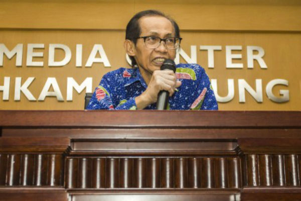 Legenda di Dunia Peradilan, Artidjo Alkostar Masih Sempat Telepon Keluarga sebelum Berpulang