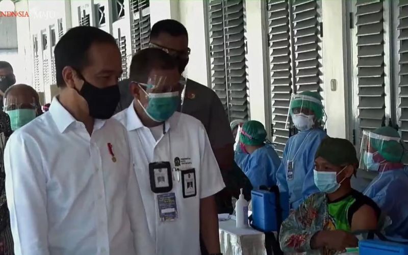 Setelah Vaksinasi, Jokowi Berharap Ekonomi & Pariwisata DIY Segera Bangkit