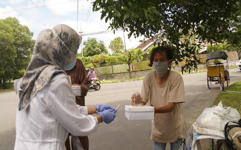 Berbagi Bahagia, Bentuk Kepedulian PLN UIP JBT II kepada Masyarakat