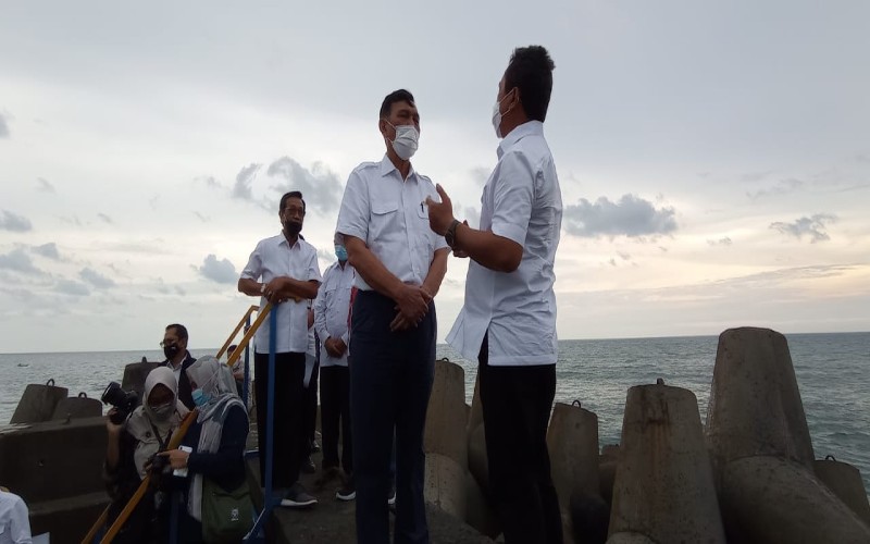 Sudah Kuras Rp450 M tapi Mangkrak, Menteri Luhut Bicara Nasib Pelabuhan Tanjung Adikarto