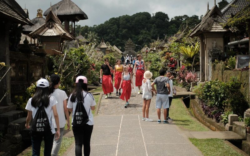 Sandiaga Minta Desa Wisata Coba Konsep Storynomic Tourism, Apa Maksudnya?